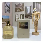 Valentino Uomo Born in Roma The Gold image 3